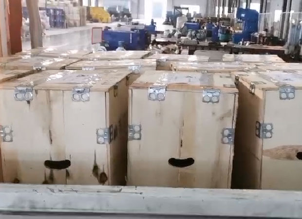 山東礦安機(jī)電一批氣動隔膜泵發(fā)往河南